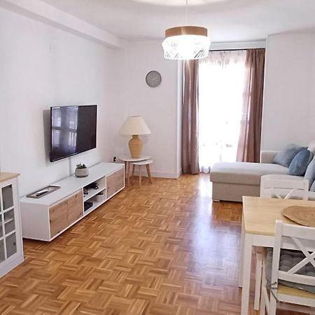 La Marmota Apartment Castiello de Jaca Bagian luar foto